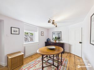 Landing/Sitting Area- click for photo gallery